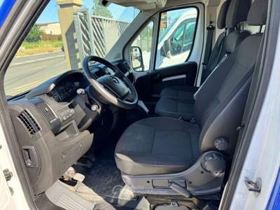 Opel Movano 33 2.2 BlueHDi 140CV Iva Compresa Blu/Azzurro usata Prato