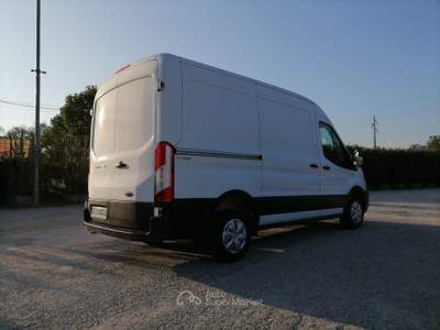 Ford Transit 290 2.0 tdci MHEV 130cv trend L2H2 E6.2 Bianco usata Roma