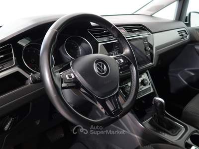 Volkswagen Touran Touran 1.5 tsi Business 150cv dsg #NAVIGATORE#CARPLAY# Bianco usata VILLORBA