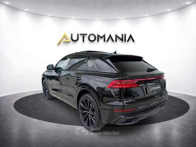 Audi Q8 50 TDI 286cv quattro tiptronic S-Line usata Oristano