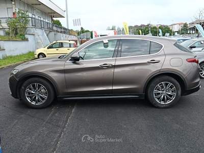 Alfa Romeo Stelvio 2.2 Turbo Diesel 180CV AT8 RWD Super Marrone usata TORINO