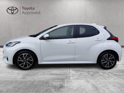 Toyota Yaris Hybrid Trend MY22 Bianco usata Cagliari