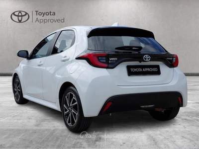 Toyota Yaris Hybrid Trend MY22 Bianco usata Cagliari