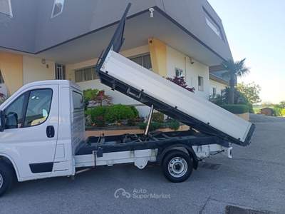 Fiat Ducato 35 LH1 2.2 Mjt3 120CV E6D-final RIBALTABILE TRILATERALE Bianco usata Villaga