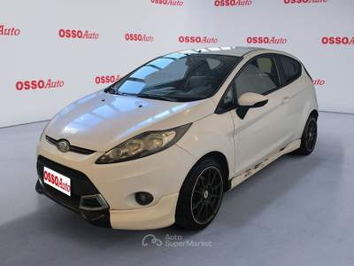Ford Fiesta 1.2 BENZINA 82 HP 3 PORTE NEOPATENTATI Bianco usata Udine
