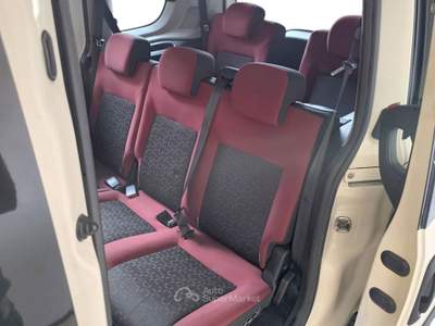 Fiat Doblò 1.6 MJT 105 HP 7 POSTI UNIPROPRIETARIO NEOPATENTATI Bianco usata Udine