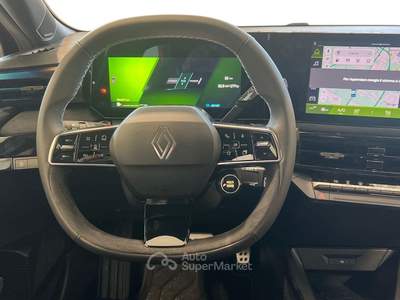 Renault Clio Nuova esprit Alpine full hybrid E-Tech 160 Rosso usata Albignasego