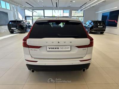 Volvo XC60 D4 Business Plus AUT. Bianco usata Forlì