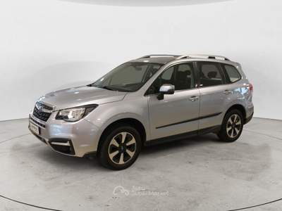 Subaru Forester 2.0i 6MT Style Bi-Fuel Argento usata Cuneo