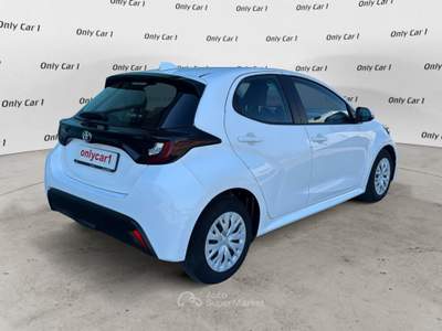 Toyota Yaris Yaris 1.0 Active Bianco usata Comacchio