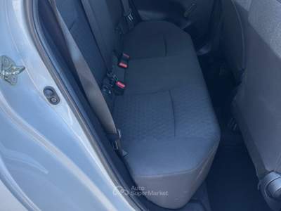 Toyota Yaris Yaris 1.0 Active Bianco usata Comacchio