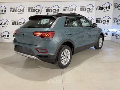 Volkswagen T-Roc 2.0 TDI 150CV DSG Life ITA Blu/Azzurro usata Lonato del Garda