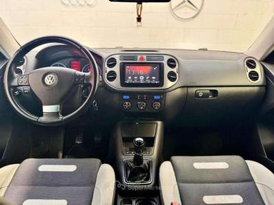 Volkswagen Tiguan 2.0 16V TDI DPF Trend & Fun (18°) Grigio usata Inzago