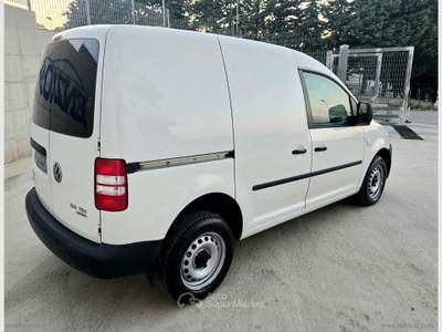 Volkswagen Caddy Caddy 2.0 TDI 110 CV 4Motion PL 4p. Van 4X4 Bianco usata Ascoli Satriano