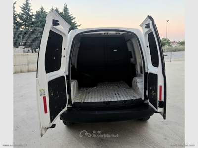 Volkswagen Caddy Caddy 2.0 TDI 110 CV 4Motion PL 4p. Van 4X4 Bianco usata Ascoli Satriano