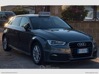 Audi A3 A3 SPB 1.6 TDI cl.d. S tr. Attraction Grigio usata Nardò