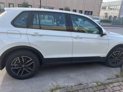 Volkswagen Tiguan Unico proprietario Bianco usata Carpi