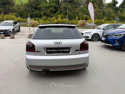 Audi S3 S3 1.8 quattro motore nuovo! Argento usata Porto San Giorgio