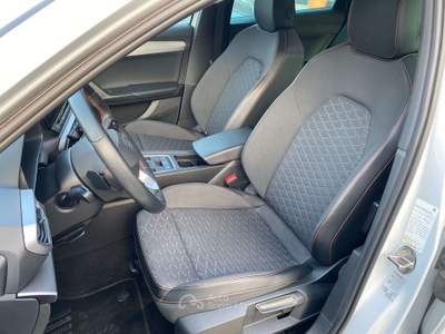 Seat Leon Leon Sportstourer 2.0 tdi FR 150cv dsg Bianco usata Porto San Giorgio
