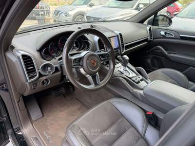 Porsche Cayenne Cayenne 3.0 Platinum Edition tiptronic Nero usata Porto San Giorgio