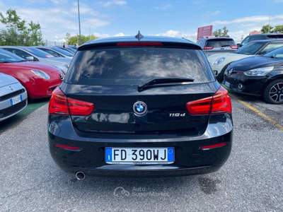 BMW Serie 1 118d 118 Serie 1 F/20-21 2015 118d Urban 5p auto Nero usata Urgnano