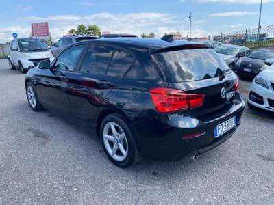 BMW Serie 1 118d 118 Serie 1 F/20-21 2015 118d Urban 5p auto Nero usata Urgnano