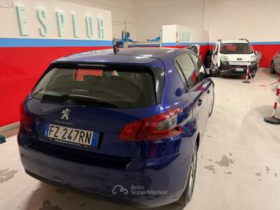 Peugeot 308 Motore sostituito 2000 km all'attivo usata Bagnolo in Piano