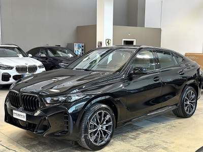 BMW X6 xdrive30d mhev 48V Msport - IVA Blu/Azzurro usata Paderno Dugnano