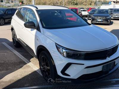 Opel Grandland GRANDLAND 1.5 ECOTEC AUT GS Bianco usata Formia