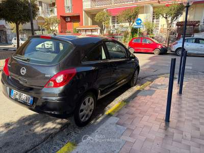 Opel Corsa unico proprietario Blu/Azzurro usata Pomigliano d'Arco