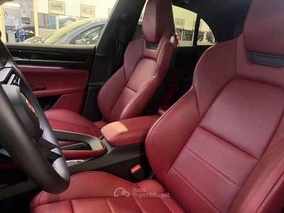 Porsche Macan Macan II 2025 4 Nero usata Milano