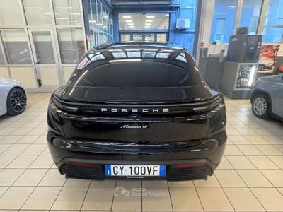 Porsche Macan Macan II 2025 4 Nero usata Milano