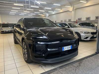 Porsche Macan Macan II 2025 4 Nero usata Milano