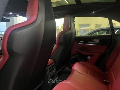 Porsche Macan Macan II 2025 4 Nero usata Milano