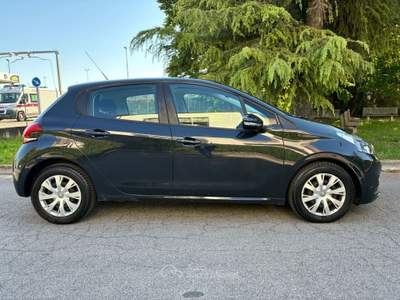 Peugeot 208 5p. GPL Active Blu/Azzurro usata Maserà di Padova
