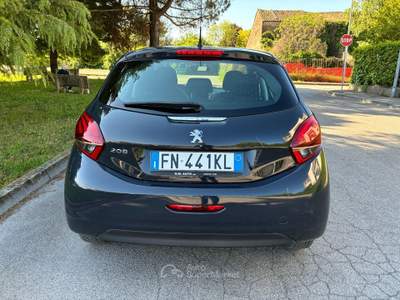 Peugeot 208 5p. GPL Active Blu/Azzurro usata Maserà di Padova