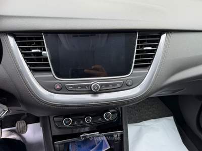 Opel Grandland GRANDLAND X 1.5 130CV ULTIMATE Bianco usata Formia