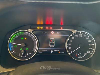 Nissan Juke Juke 1.6 hev Acenta Bianco usata Torino