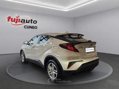 Toyota C-HR C-HR 1.8h Active e-cvt Bianco usata Cuneo