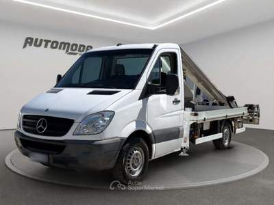 Mercedes-Benz Sprinter piattaforma aerea 18 mt Bianco usata San Miniato