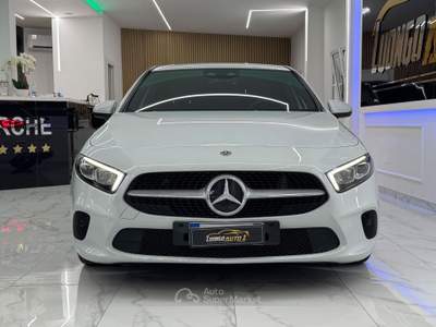 Mercedes-Benz Classe A 180d Premium Full Opt Bianco usata Qualiano