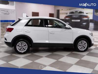 Volkswagen T-Roc 2.0 TDI Edition 115CV Bianco usata Latina