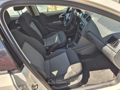 Volkswagen Polo Polo 1.2 TDI DPF 5 p. Comfortline (55 kw) Bianco usata Sant'Anastasia