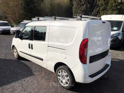 Fiat Doblò Doblo 5 posti maxi 1.6 mtj N1 Bianco usata Genzano di Roma