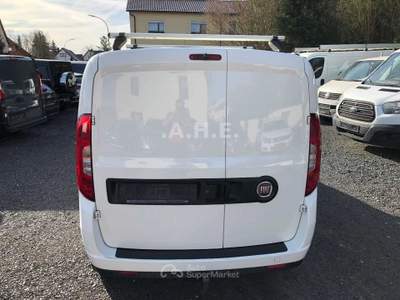 Fiat Doblò Doblo 5 posti maxi 1.6 mtj N1 Bianco usata Genzano di Roma