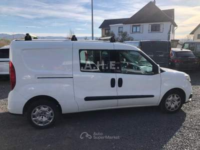 Fiat Doblò Doblo 5 posti maxi 1.6 mtj N1 Bianco usata Genzano di Roma