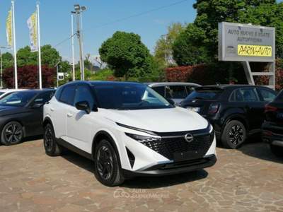 Nissan Qashqai Xtronic N-Connecta Bianco usata VEDELAGO