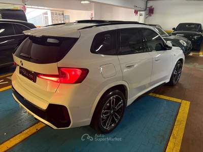 BMW X1 X1 X1 U11 xdrive23i mhev 48V MSport auto Bianco usata Milano