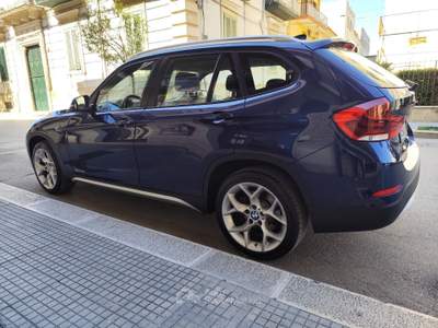 BMW X1 sDrive18d X Line 143CV PERFETTA Blu/Azzurro usata CORATO