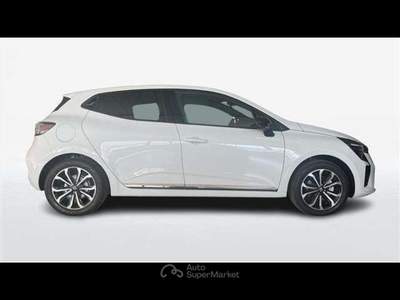 Renault Clio 1.6 E-Tech full hybrid Techno 145cv Bianco usata Empoli